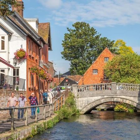 City Centre Riverside Apartment Winchester Extérieur photo